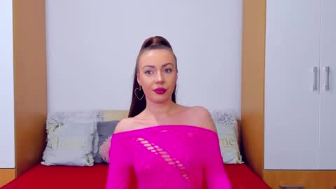 Snapshot of juliahaiee chatting on 02/22/25, 09:59 juliahaiee online show from 02/22/25, 09:59