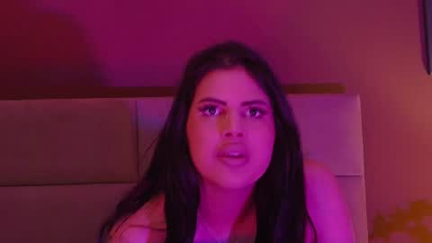 Snapshot of juliaharveyy chatting on 02/02/25, 06:15 Julia online show from 02/02/25, 06:15