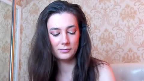Snapshot of juliahunts chatting on 07/22/26, 11:13 JuliaHunt online show from 07/22/26, 11:13