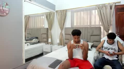 Snapshot of julian_billy chatting on 01/07/25, 05:42 julian billy online show from 01/07/25, 05:42