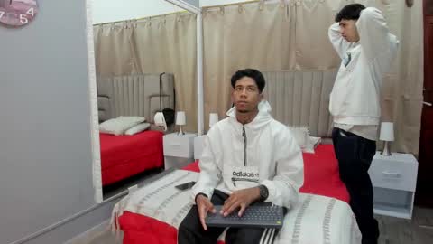 Snapshot of julian_billy chatting on 02/04/25, 11:38 julian billy online show from 02/04/25, 11:38