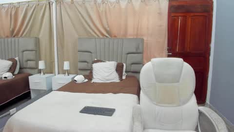 Snapshot of julian_billy chatting on 02/18/25, 03:10 julian billy online show from 02/18/25, 03:10