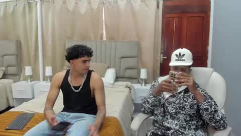 Snapshot of julian_billy chatting on 03/11/25, 06:08 julian billy online show from 03/11/25, 06:08