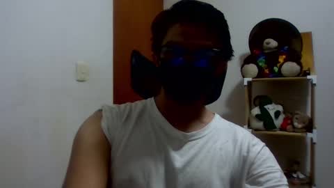 Snapshot of julian_mora7 chatting on 03/05/25, 02:14 Julian Mora online show from 03/05/25, 02:14