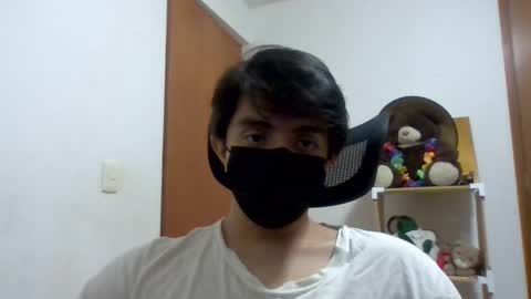 Snapshot of julian_mora7 chatting on 03/06/25, 02:19 Julian Mora online show from 03/06/25, 02:19