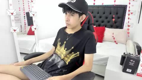 Julian online show from 02/23/26, 07:33