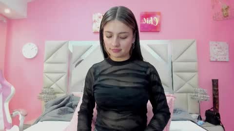Snapshot of juliana_diamond_ chatting on 03/30/26, 08:21 juliana_diamond_ online show from 03/30/26, 08:21