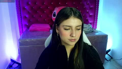Snapshot of juliana_diamond_ chatting on 04/28/26, 03:00 juliana_diamond_ online show from 04/28/26, 03:00