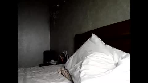 Snapshot of julianagold1 chatting on 01/05/26, 09:40 julianagold1 online show from 01/05/26, 09:40