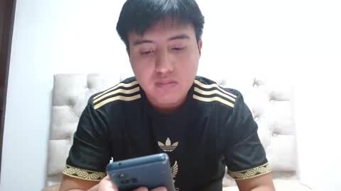 Julian online show from 02/21/26, 10:22