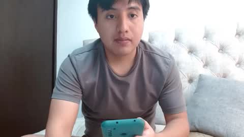 Julian online show from 03/22/26, 06:55