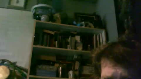 julianlachapelle8 online show from 04/28/26, 08:41
