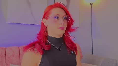 Juliana online show from 11/20/25, 03:56