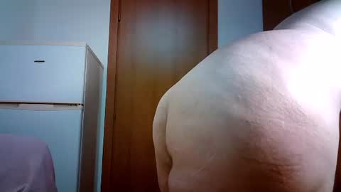 Snapshot of julianoparno chatting on 06/14/26, 02:24 Juliano online show from 06/14/26, 02:24
