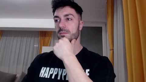 Snapshot of julianroyce chatting on 03/08/26, 12:19 JulianRoyce online show from 03/08/26, 12:19