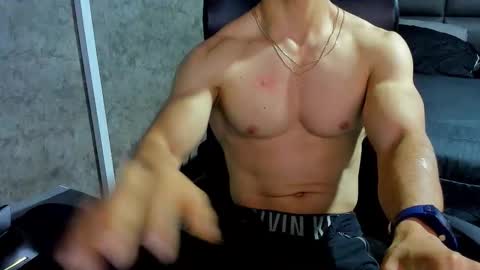 Julian online show from 10/13/25, 09:09