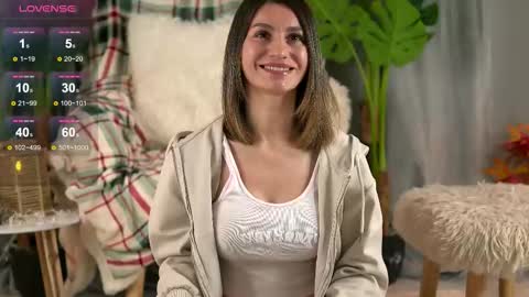 Snapshot of juliarichard chatting on 02/18/26, 08:10 Julie online show from 02/18/26, 08:10