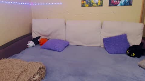 Jul online show from 02/22/25, 03:36