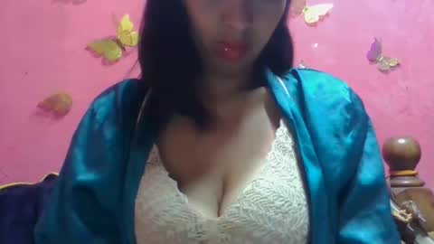 julie0612 online show from 09/22/25, 07:43