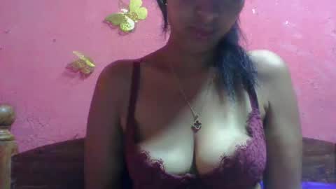 julie0612 online show from 11/29/25, 06:11