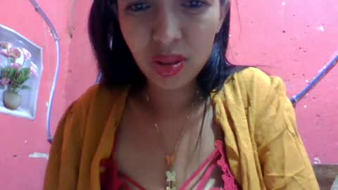 julie0612 online show from 06/19/26, 11:03