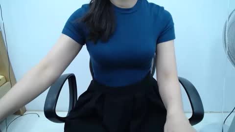 Snapshot of julie9x chatting on 05/25/26, 06:47 julie9x online show from 05/25/26, 06:47