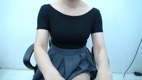 Snapshot of julie9x chatting on 06/23/26, 11:47 julie9x online show from 06/23/26, 11:47