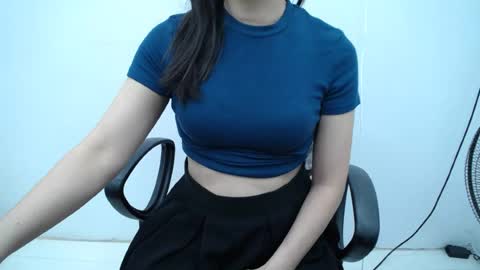 Snapshot of julie9x chatting on 06/25/26, 09:30 julie9x online show from 06/25/26, 09:30