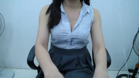 Snapshot of julie9x chatting on 06/26/26, 09:19 julie9x online show from 06/26/26, 09:19