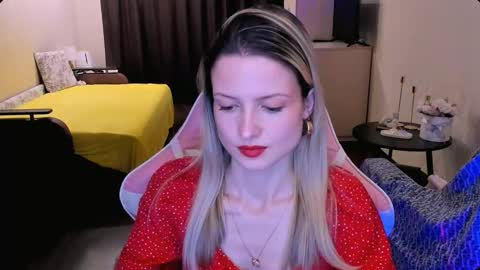 Snapshot of julie_flores chatting on 03/13/26, 02:45 Julie online show from 03/13/26, 02:45