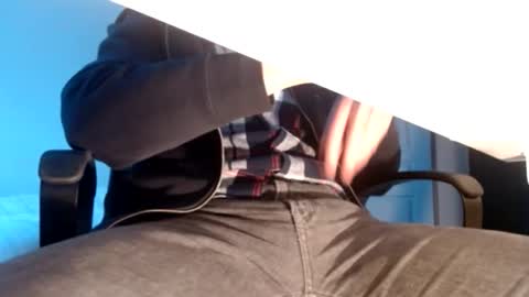 Snapshot of juliendif chatting on 11/04/25, 04:06 juliendif online show from 11/04/25, 04:06