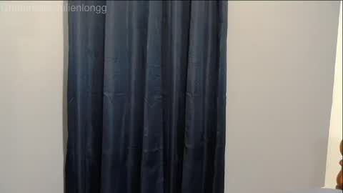Snapshot of julienlongg chatting on 05/01/26, 02:38 Julien online show from 05/01/26, 02:38