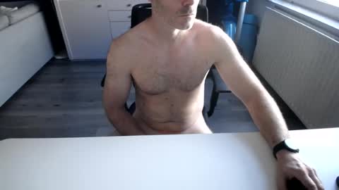 Snapshot of julienneedyou chatting on 07/21/26, 07:54 julienneedyou online show from 07/21/26, 07:54