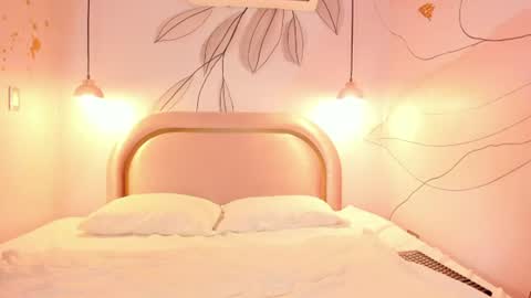 Juliet online show from 06/27/26, 04:06