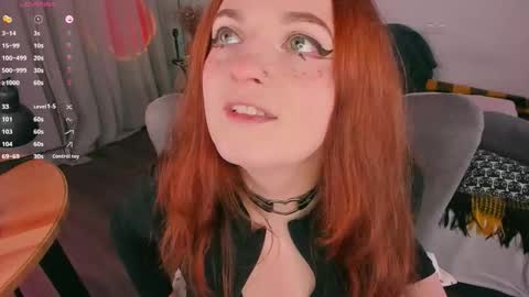 Snapshot of juliet_schoolgirl chatting on 01/14/26, 06:57 Juliet online show from 01/14/26, 06:57