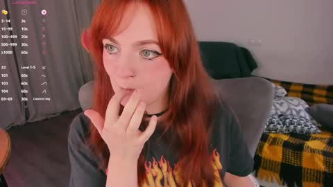 Snapshot of juliet_schoolgirl chatting on 02/09/26, 04:00 Juliet online show from 02/09/26, 04:00