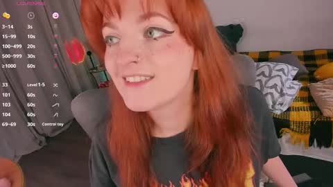 Snapshot of juliet_schoolgirl chatting on 02/24/26, 07:01 Juliet online show from 02/24/26, 07:01