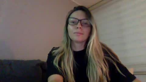 Snapshot of julieta0623 chatting on 07/15/26, 02:06 julieta0623 online show from 07/15/26, 02:06