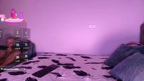 Snapshot of julieta4 chatting on 09/24/25, 11:08 Julieta4 online show from 09/24/25, 11:08