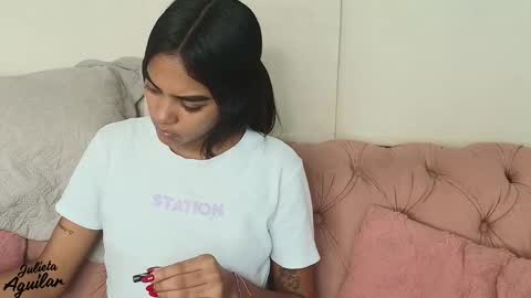 Snapshot of julieta_aguilar chatting on 02/04/26, 07:42 Juli online show from 02/04/26, 07:42