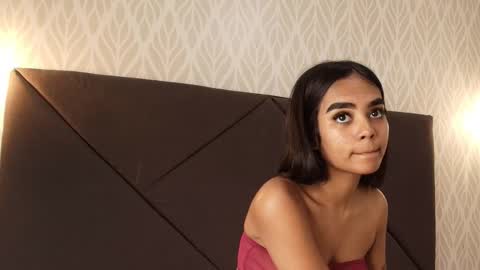 Snapshot of julieta_aguilar chatting on 02/07/26, 07:50 Juli online show from 02/07/26, 07:50