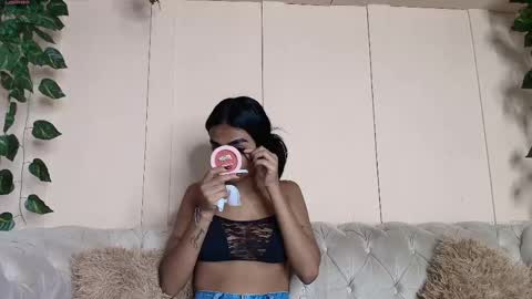 Snapshot of julieta_aguilar chatting on 04/28/26, 07:08 Juli online show from 04/28/26, 07:08