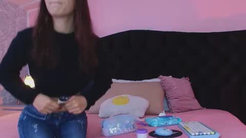 Julieta  online show from 06/10/26, 12:04