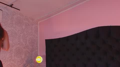 Julieta  online show from 06/12/26, 12:04