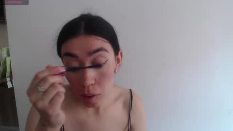 Snapshot of julieta_de_los_angeles chatting on 02/12/26, 06:47 Julieta online show from 02/12/26, 06:47