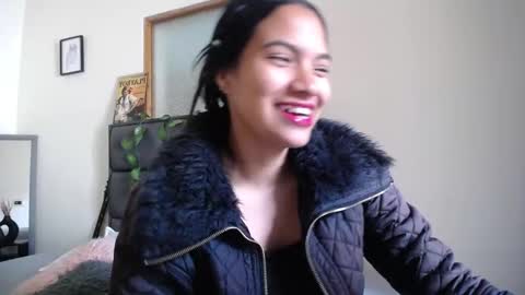 Julieta online show from 03/27/26, 04:40