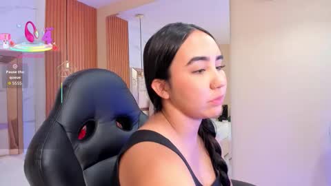     online show from 10/27/25, 10:14