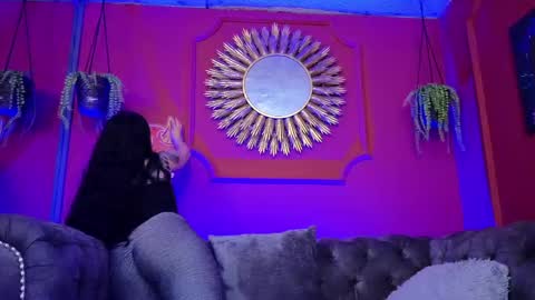 Snapshot of julieta_russell chatting on 04/17/26, 12:08 Julieta online show from 04/17/26, 12:08