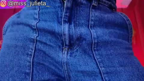 Snapshot of julieta_russell chatting on 06/02/26, 11:45 Julieta online show from 06/02/26, 11:45