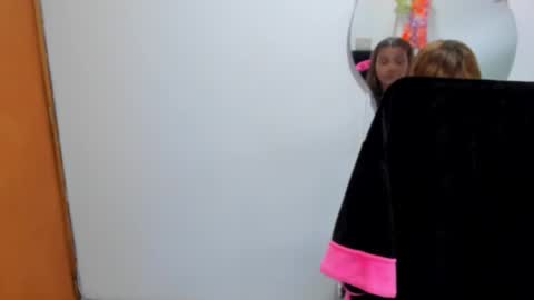 julieta_star69 online show from 11/03/25, 07:15